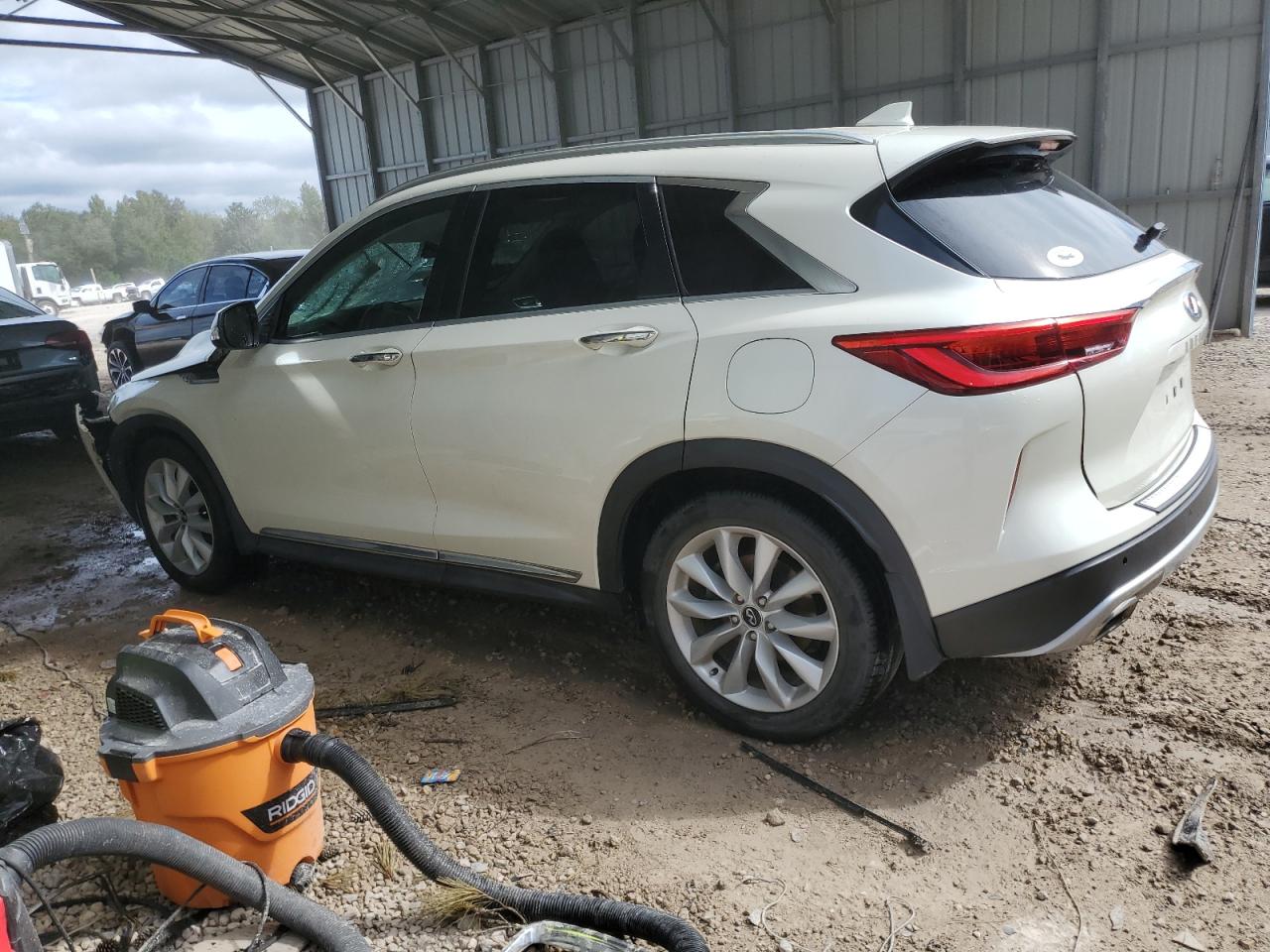 2019 Infiniti QX50 - Image 2