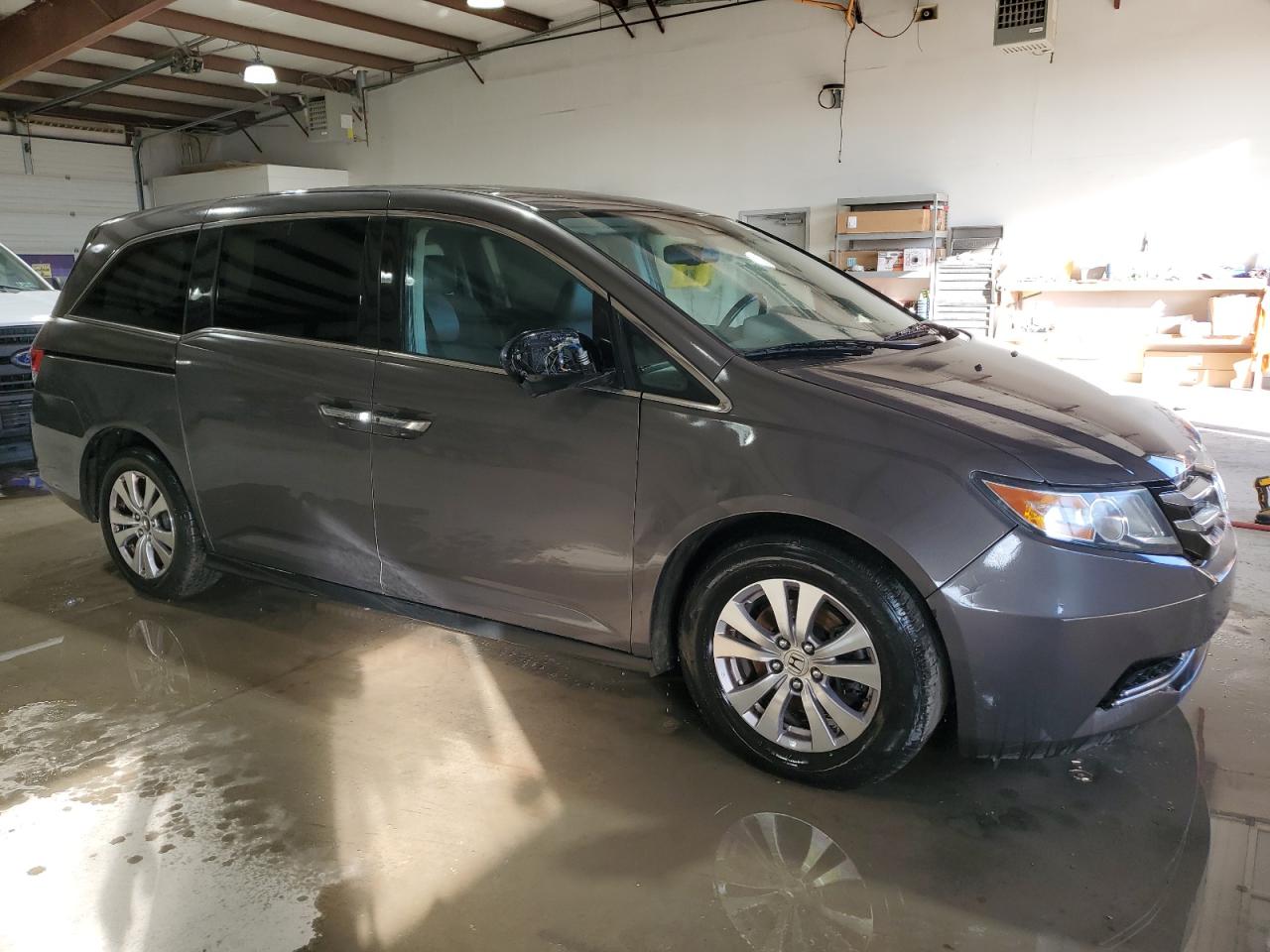 2016 Honda Odyssey - Image 4