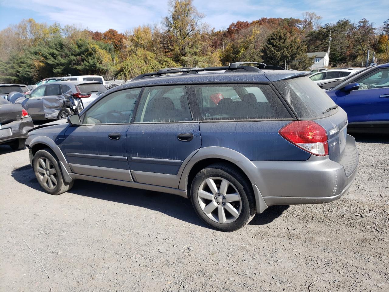 2009 Subaru Outback - Image 2