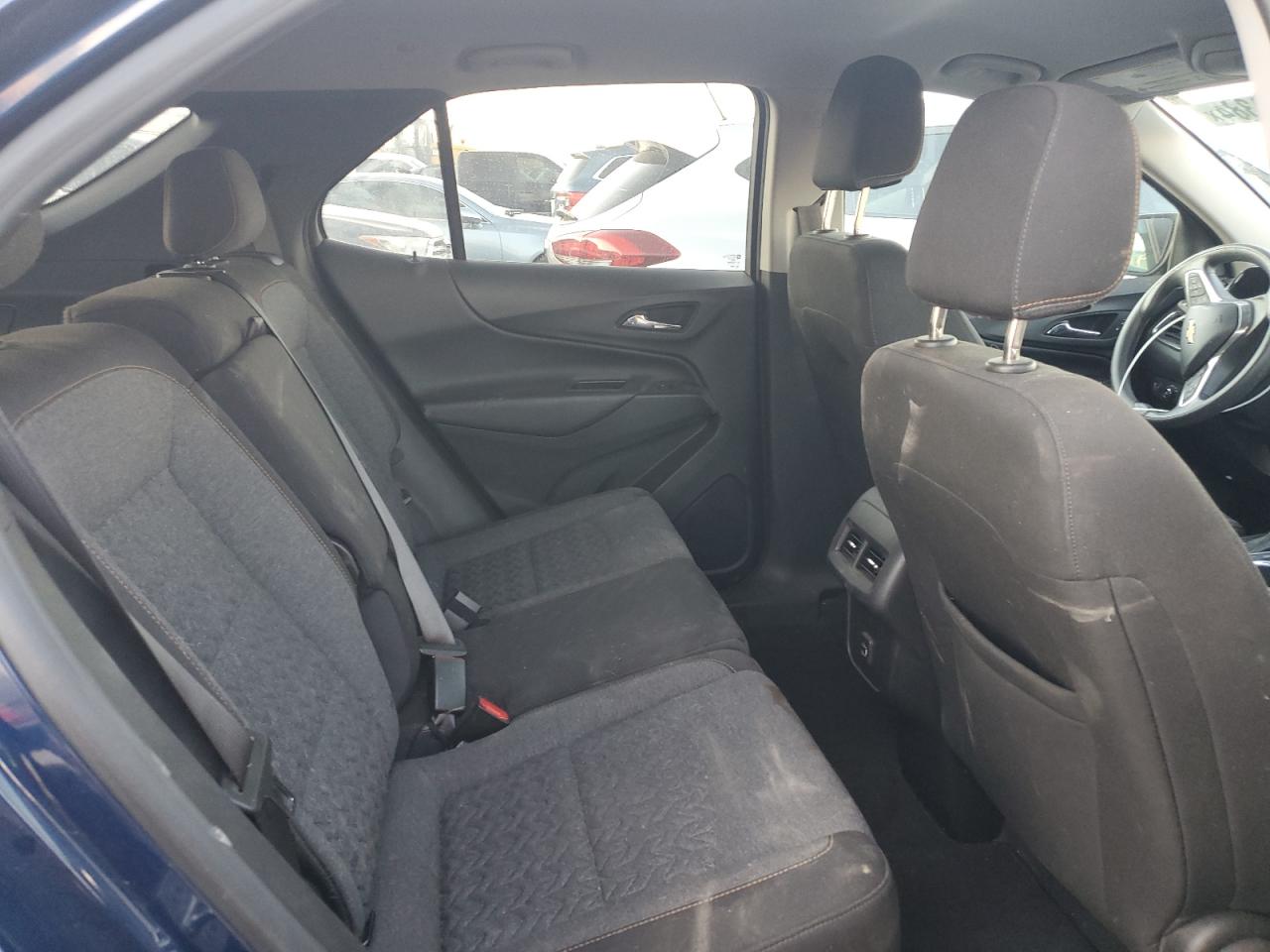 2022 Chevrolet Equinox - Image 11