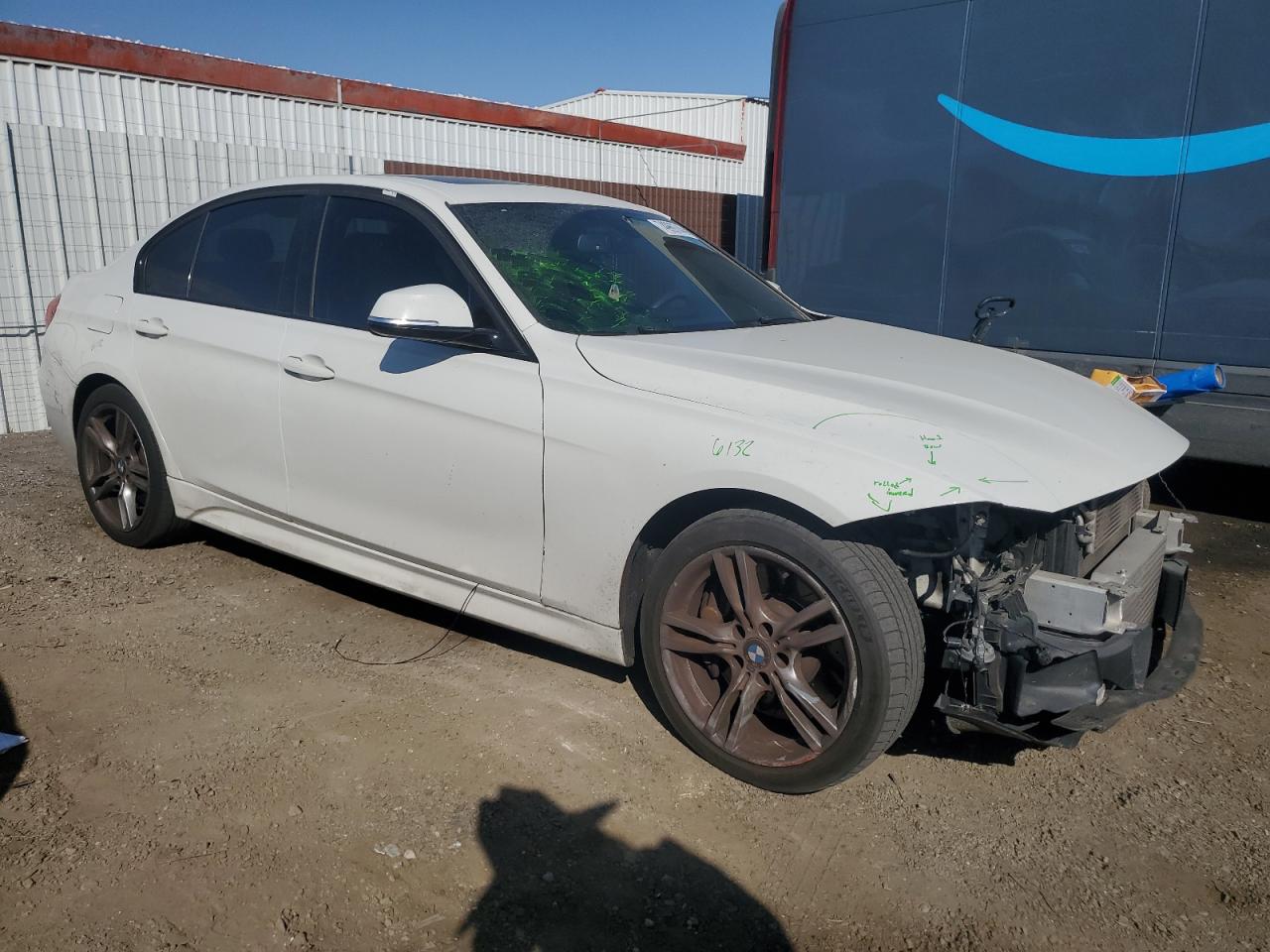 WBA3B9C56DJ437386 2013 BMW 335 Xi