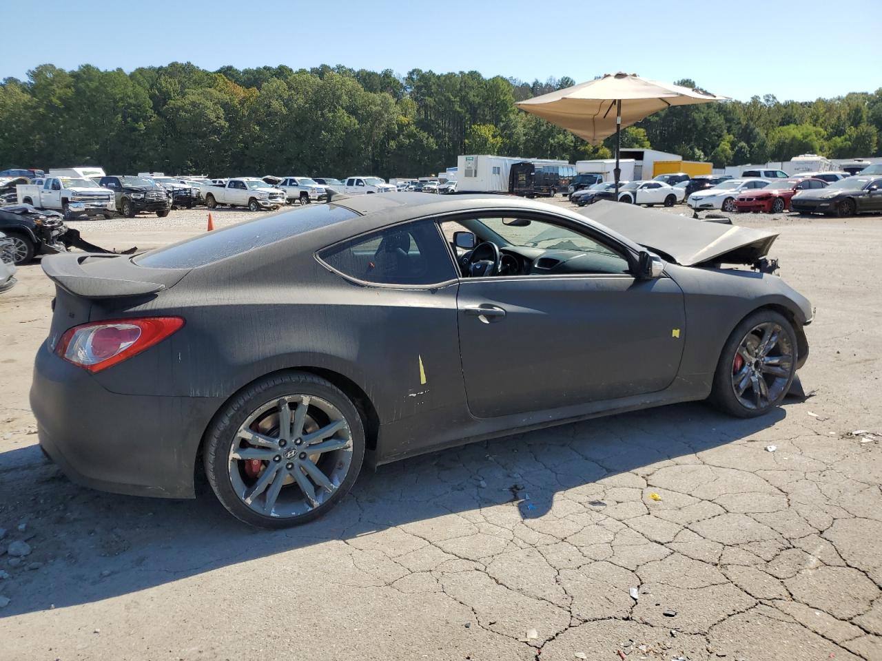 2010 Hyundai Genesis - Image 3