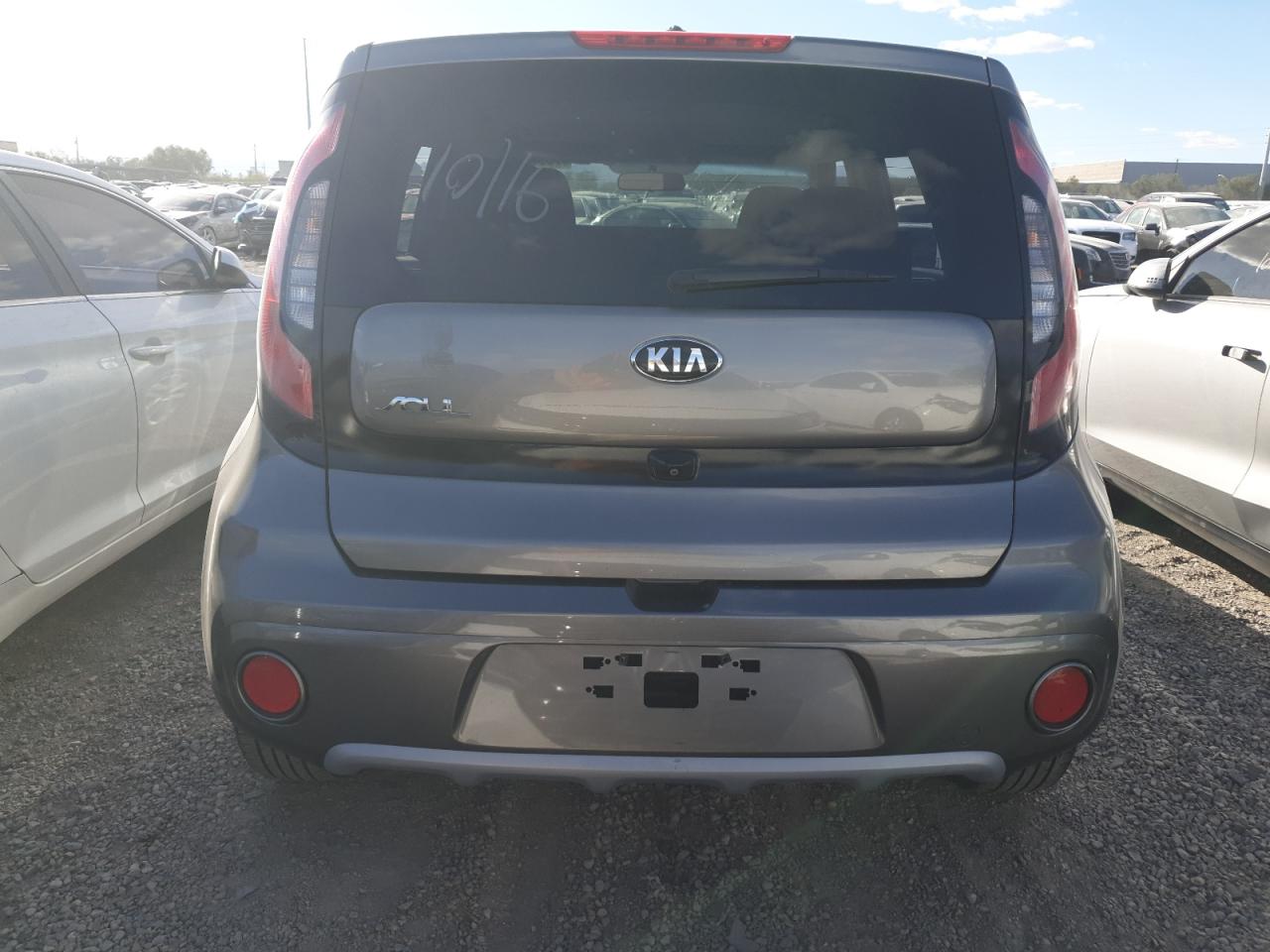 VIN KNDJP3A56K7697356 2019 KIA SOUL no.6