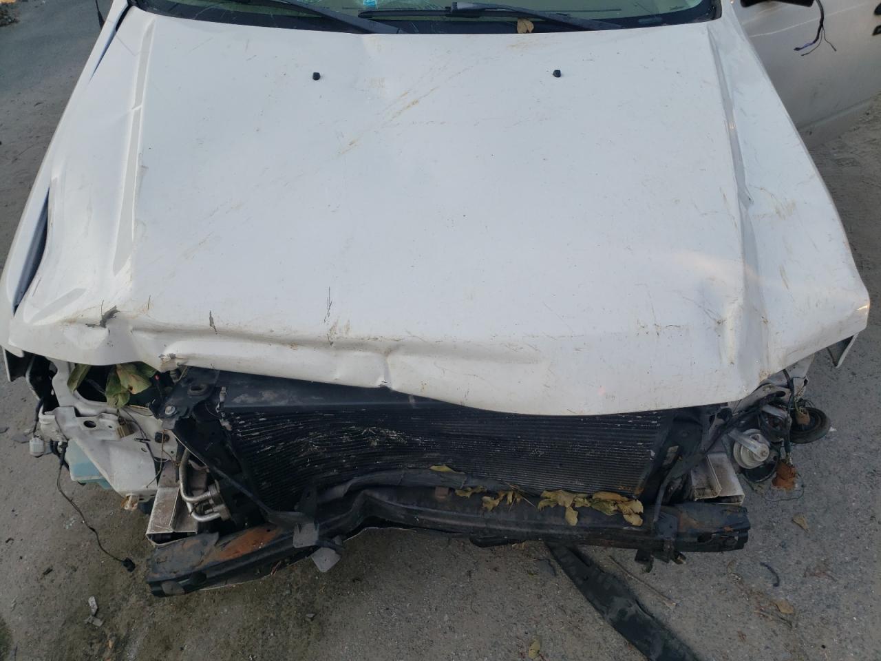 2011 Ford Escape - Image 12