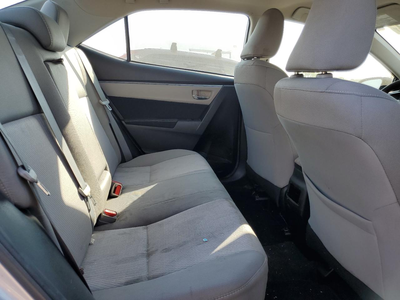 2015 Toyota Corolla - Image 10