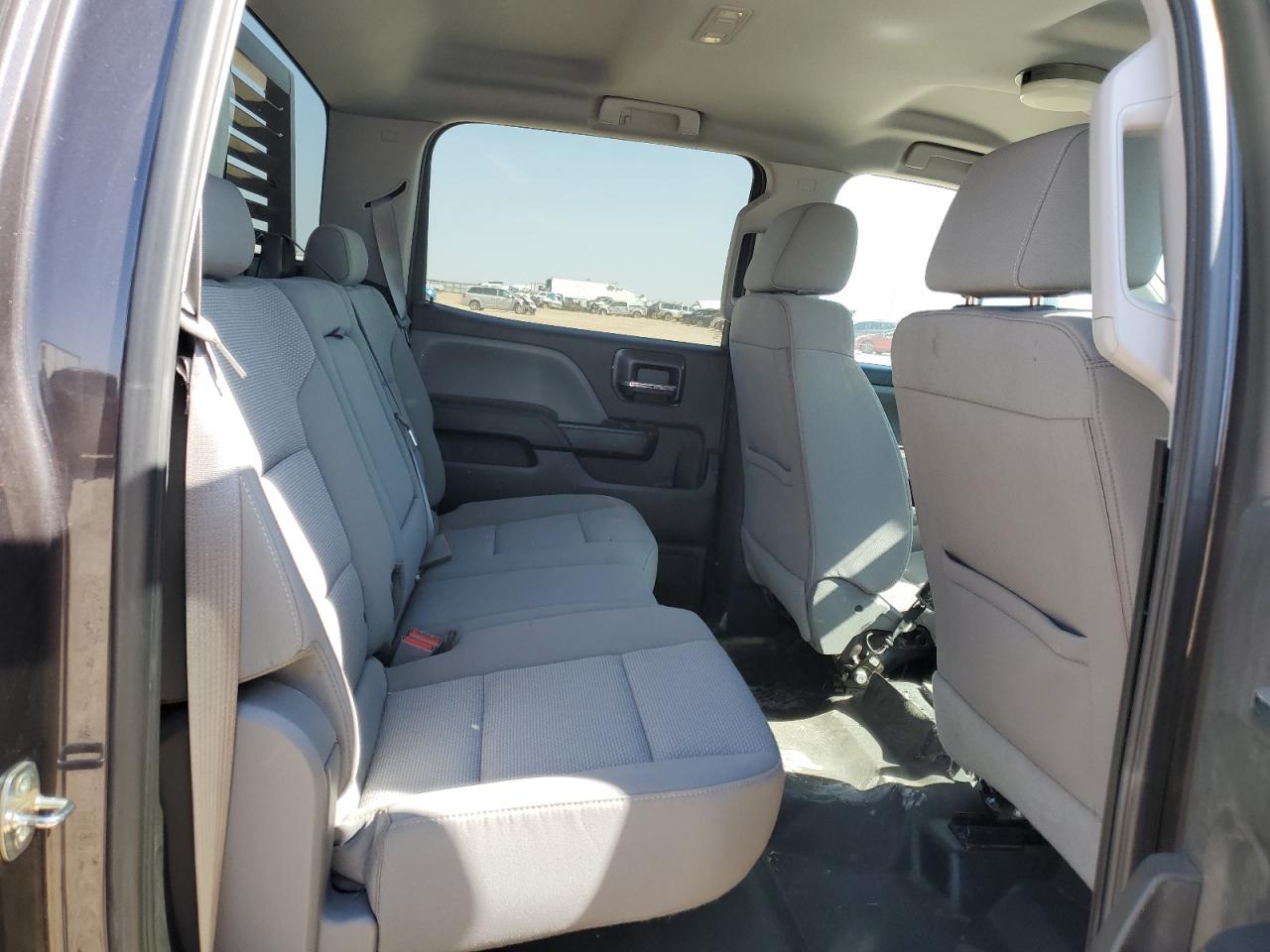 2016 Chevrolet Silverado - Image 10