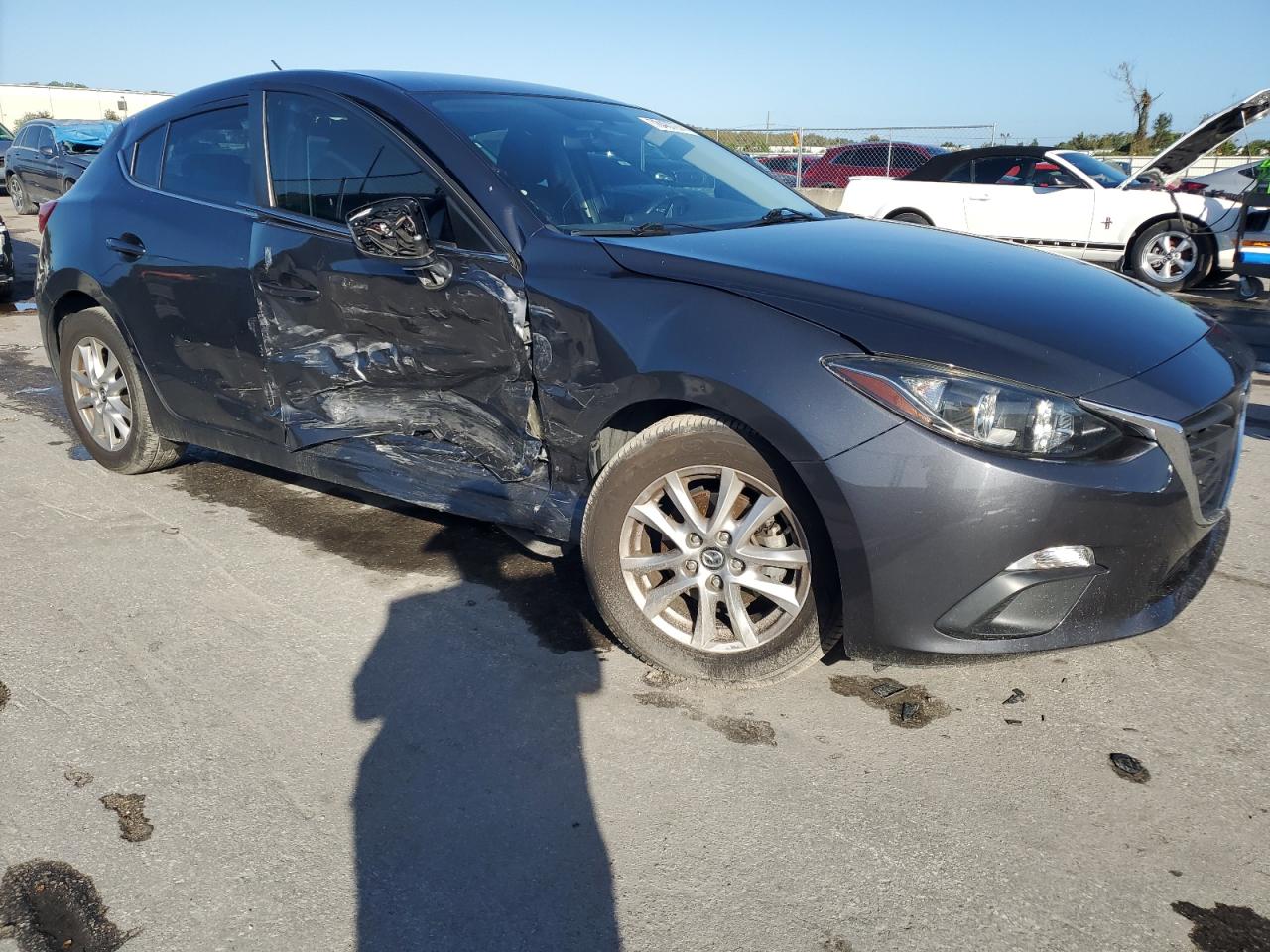 2014 Mazda 3 - Image 4