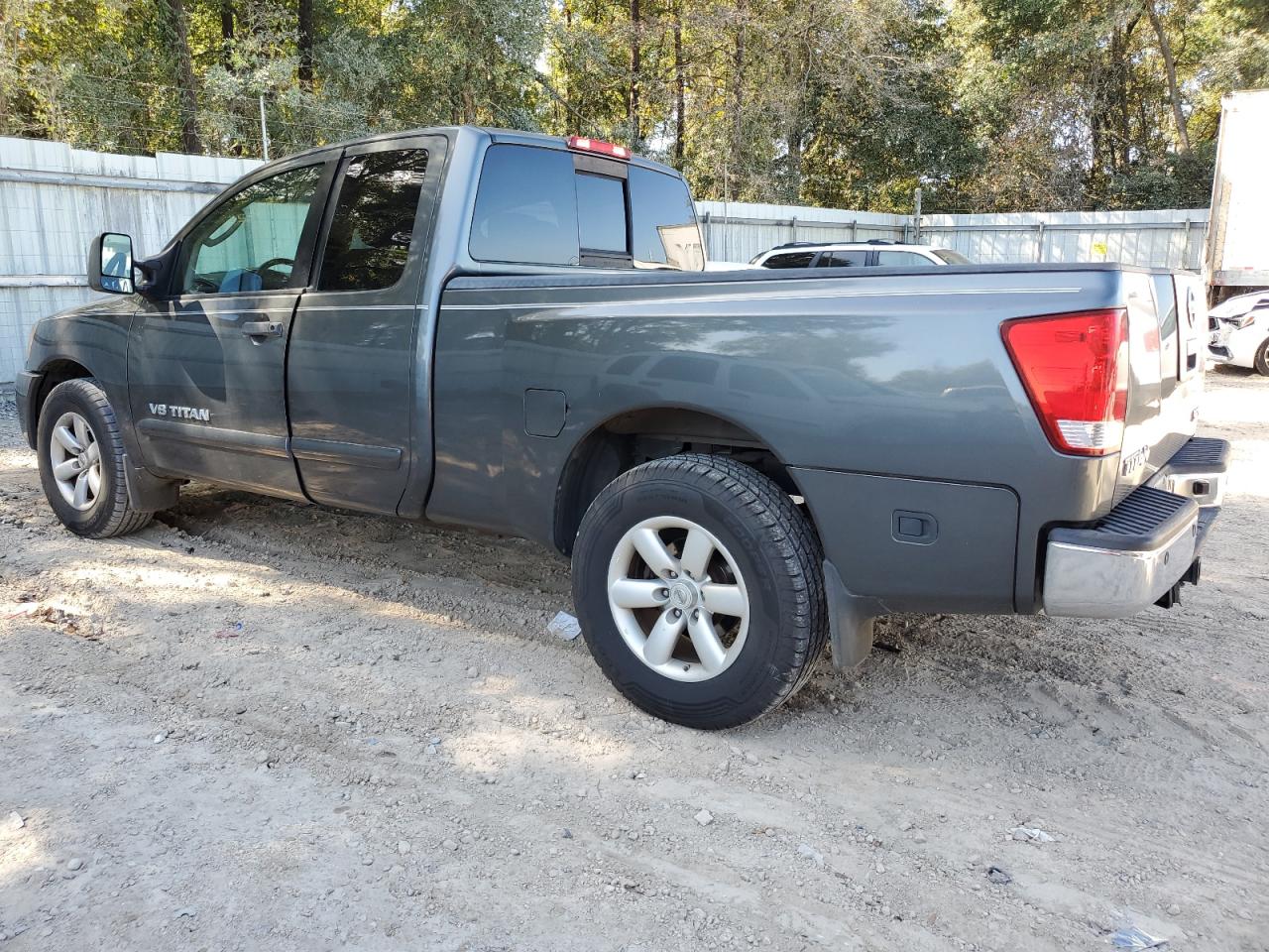 2008 Nissan Titan - Image 2