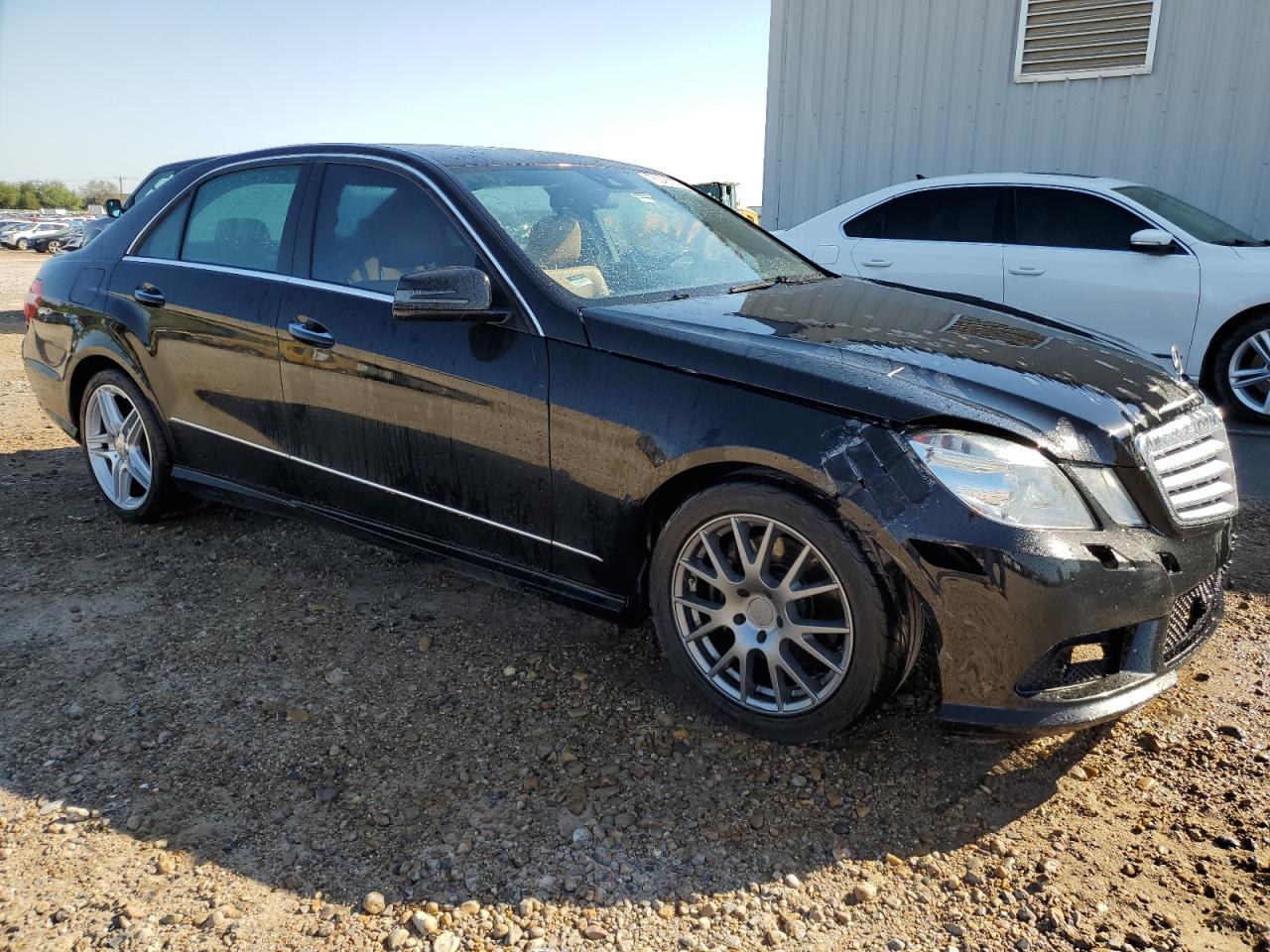 WDDHF5GBXBA360370 2011 Mercedes-Benz E 350