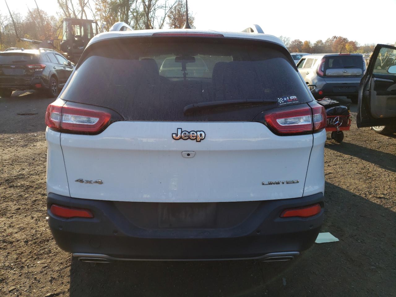 2018 Jeep Cherokee Limited VIN: 1C4PJMDX9JD507547 Lot: 76757494