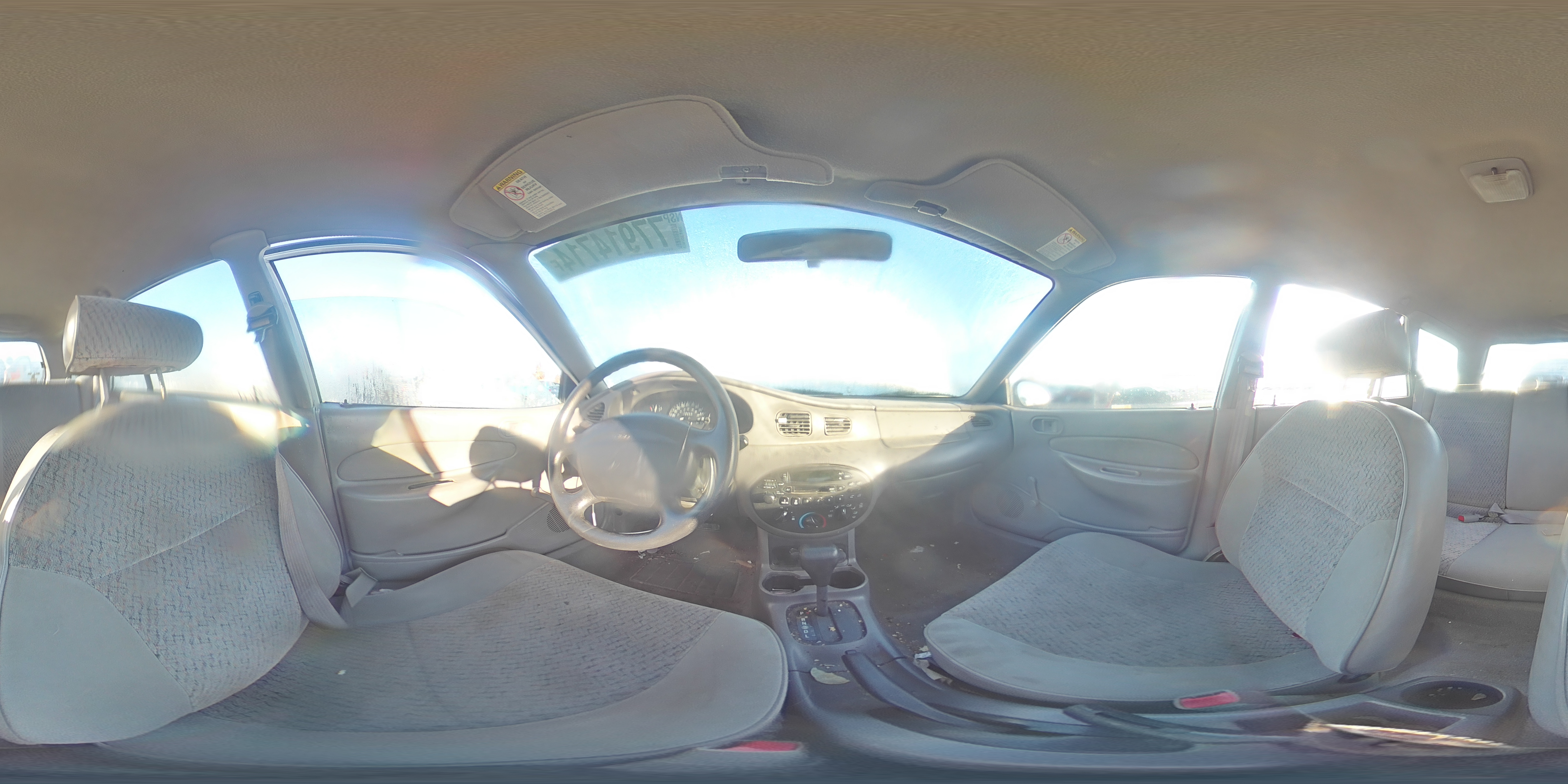1998 Ford Escort - Image 12