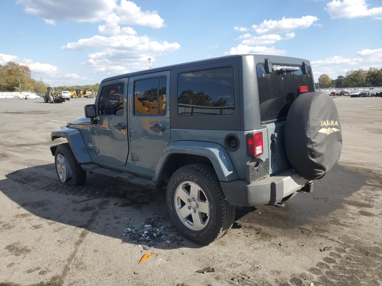 VIN 1C4HJWEG2EL121997 2014 JEEP WRANGLER no.2