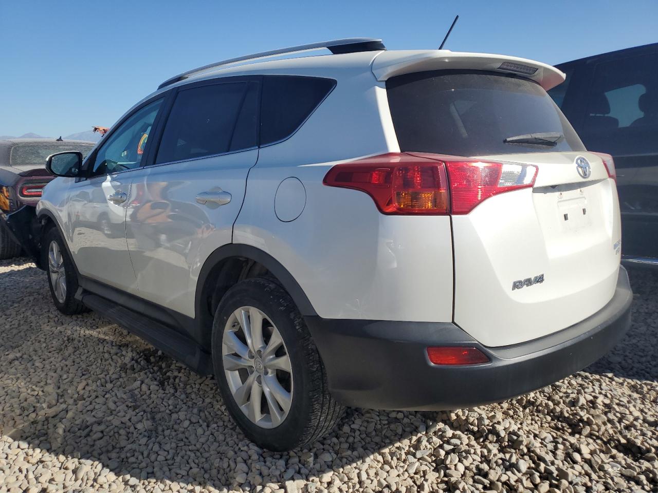 2013 Toyota RAV 4 - Image 2