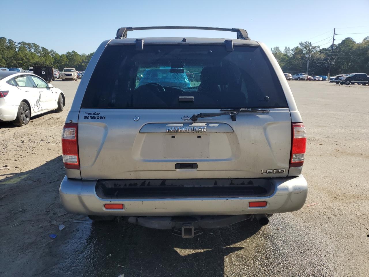 2001 Nissan Pathfinder Le VIN: JN8DR09X41W562560 Lot: 76995854