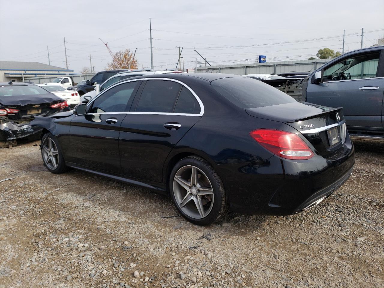 VIN 55SWF4KB1GU122083 2016 MERCEDES-BENZ C-CLASS no.2