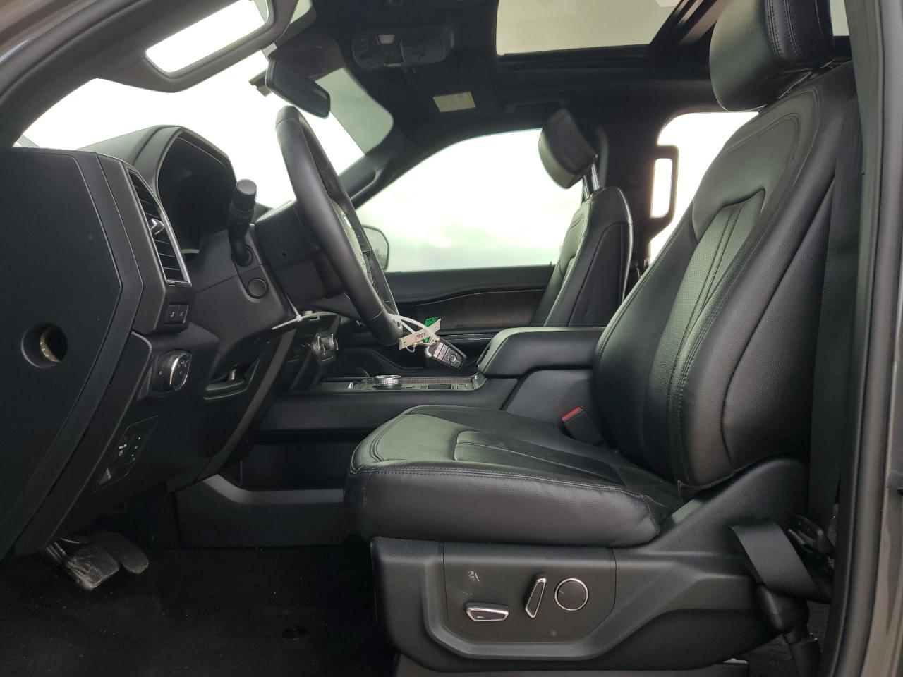 2020 Ford Expedition - Image 7