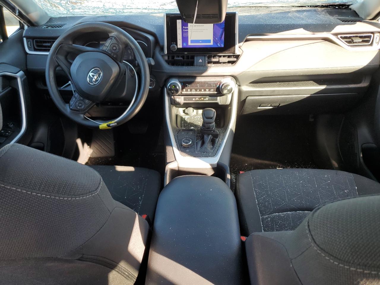 2023 Toyota RAV 4 - Image 8