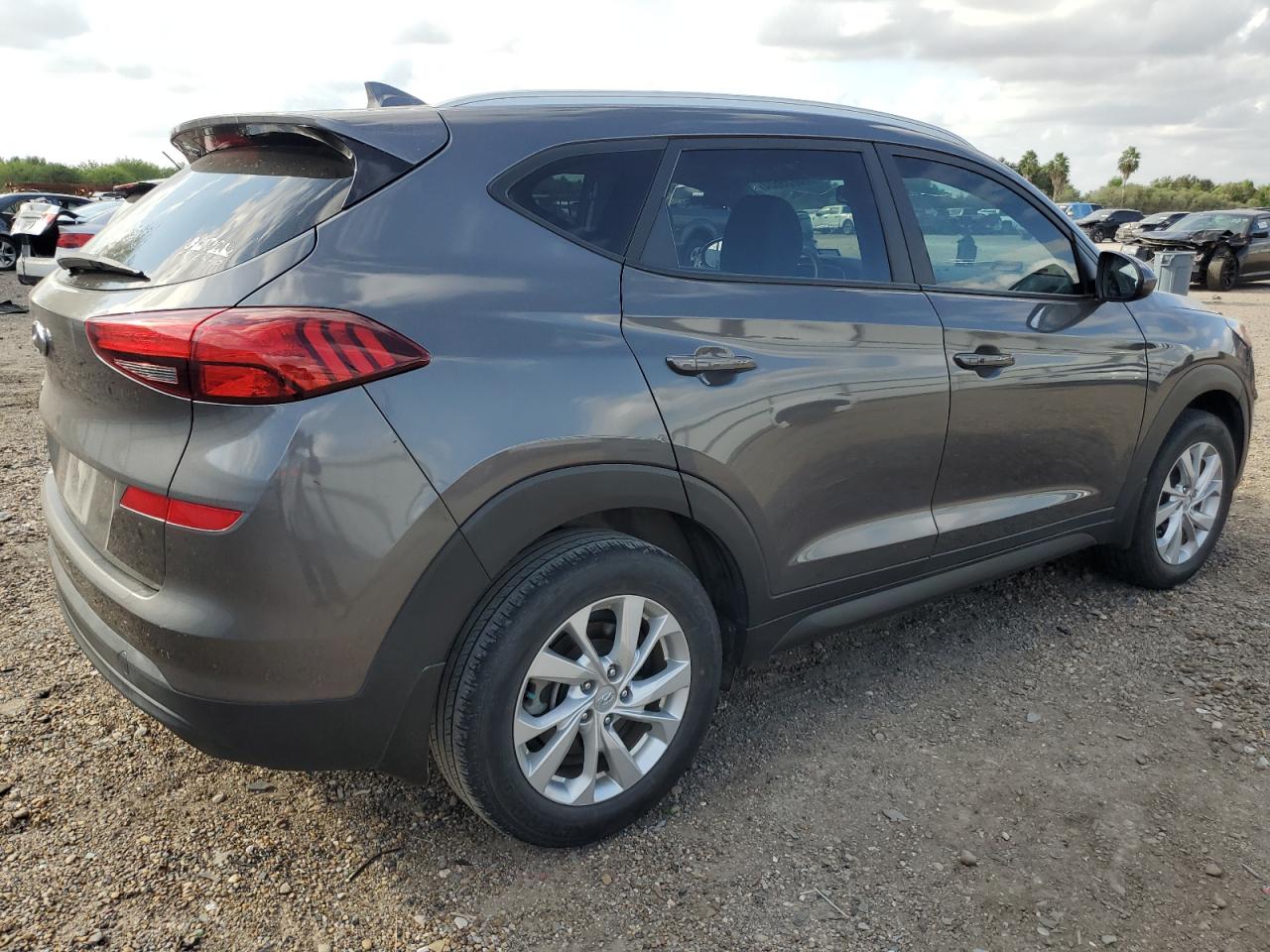 2020 Hyundai Tucson - Image 3