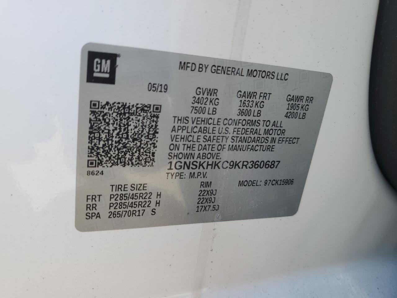 1GNSKHKC9KR360687 2019 Chevrolet Suburban K1500 Lt