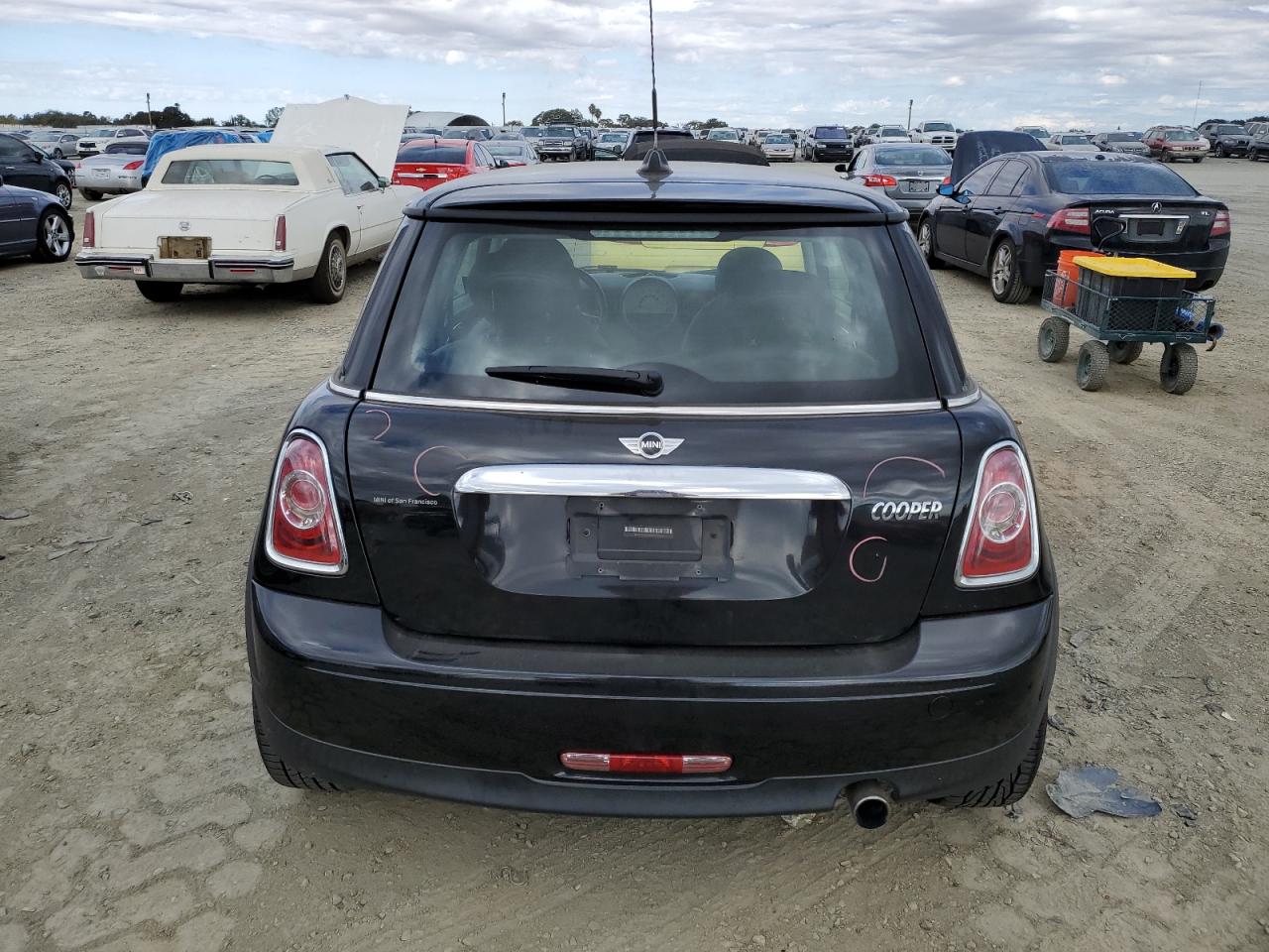 2013 Mini Cooper VIN: WMWSU3C5XDT679833 Lot: 75161654