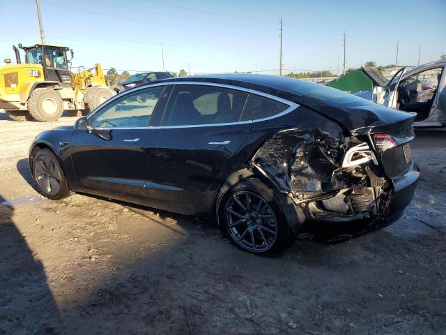  TESLA MODEL 3 2020 Чорний