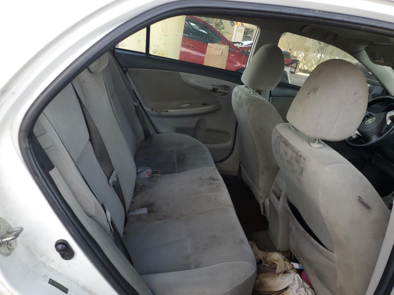 2011 Toyota Corolla - Image 10