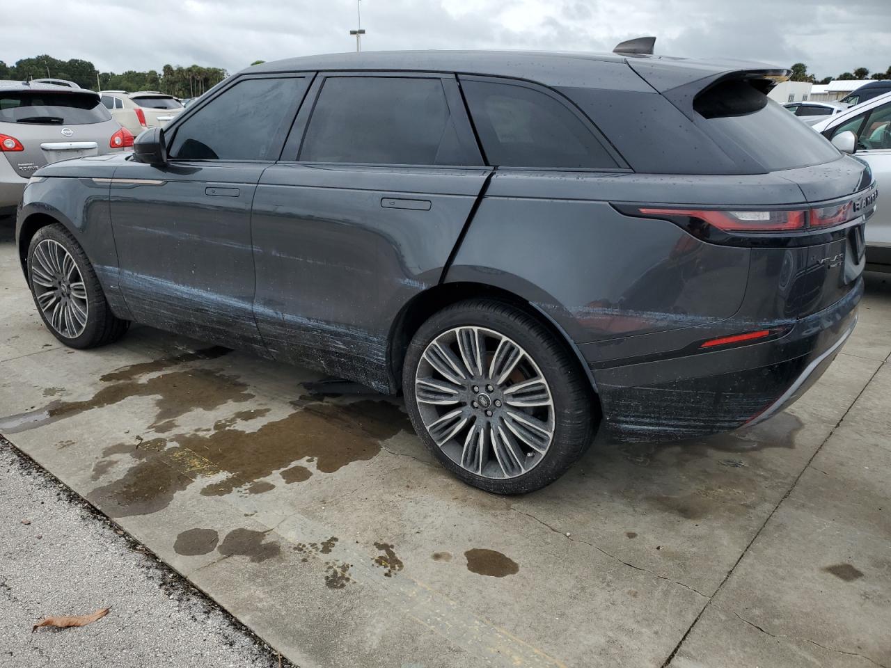 2020 Land Rover Range Rover - Image 2