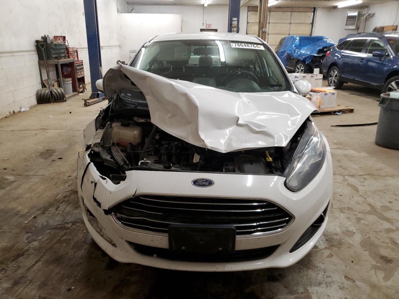 VIN 3FADP4BJXKM148902 2019 FORD FIESTA no.5