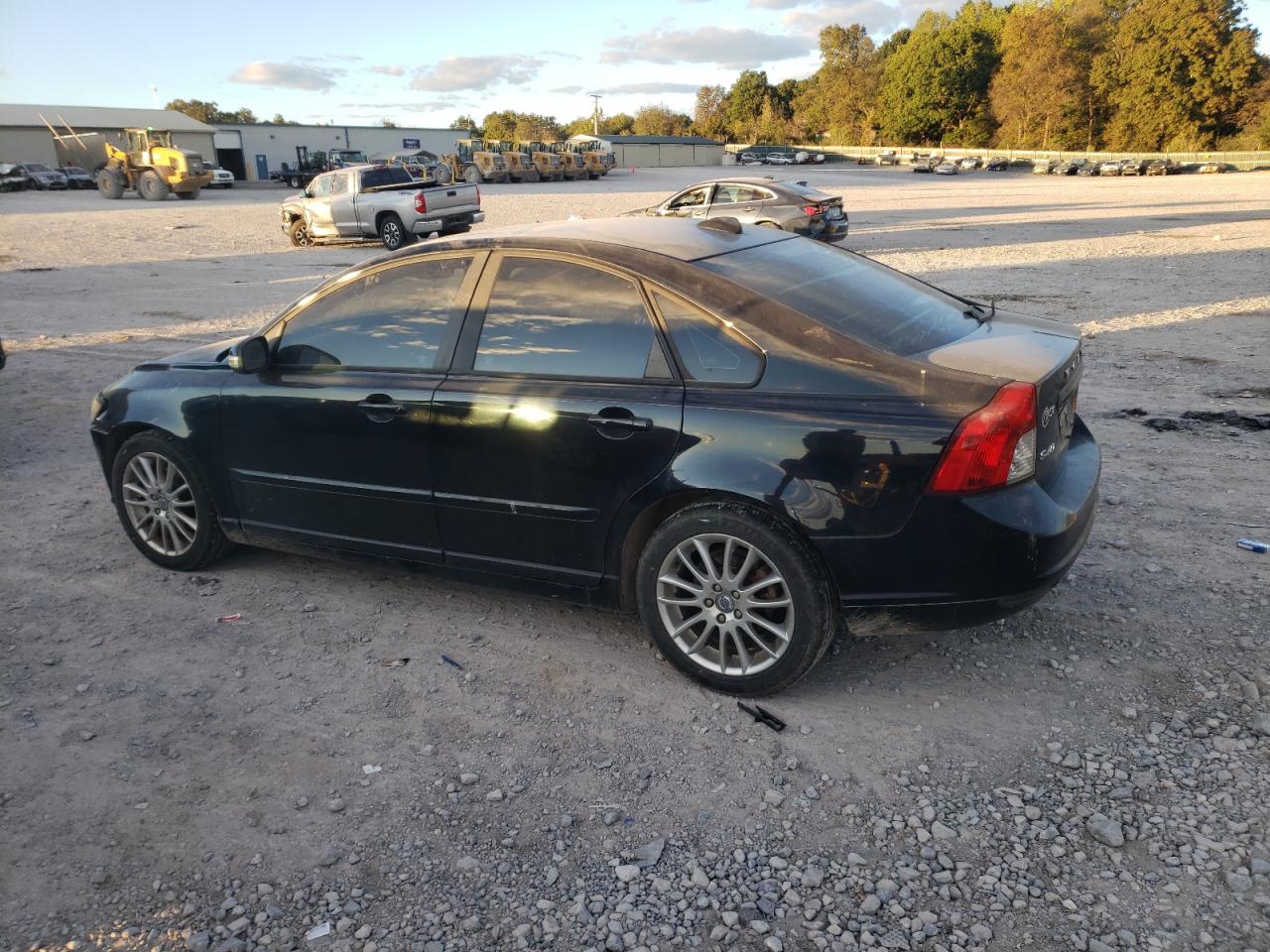 2009 Volvo S40 - Image 2