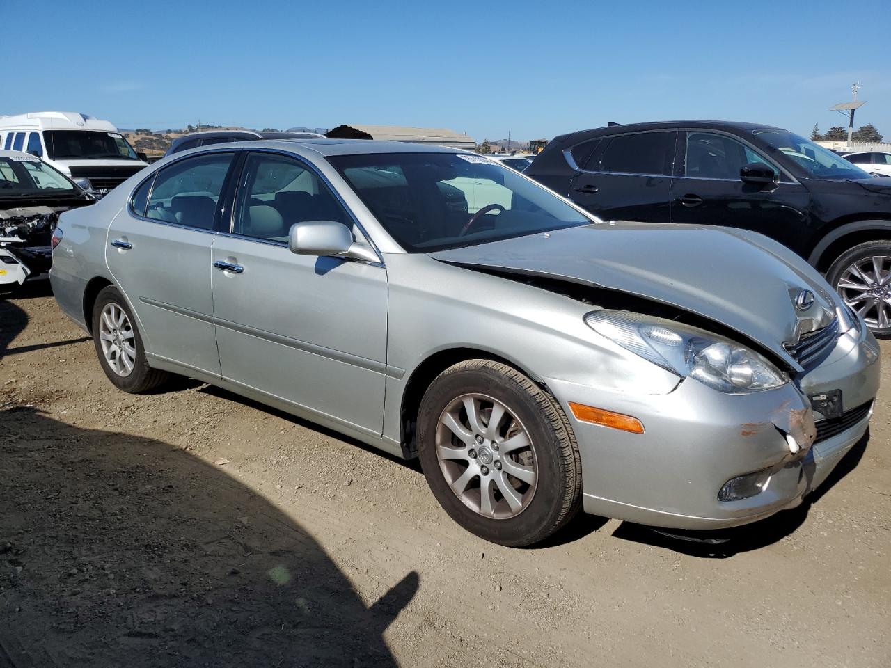 2004 Lexus Es 330 VIN: JTHBA30G345001087 Lot: 75775204