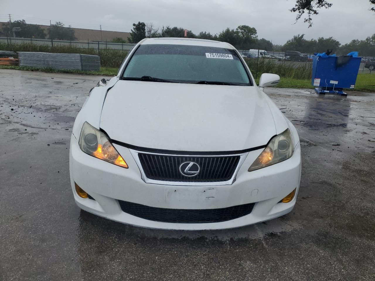 2010 Lexus IS - Image 5