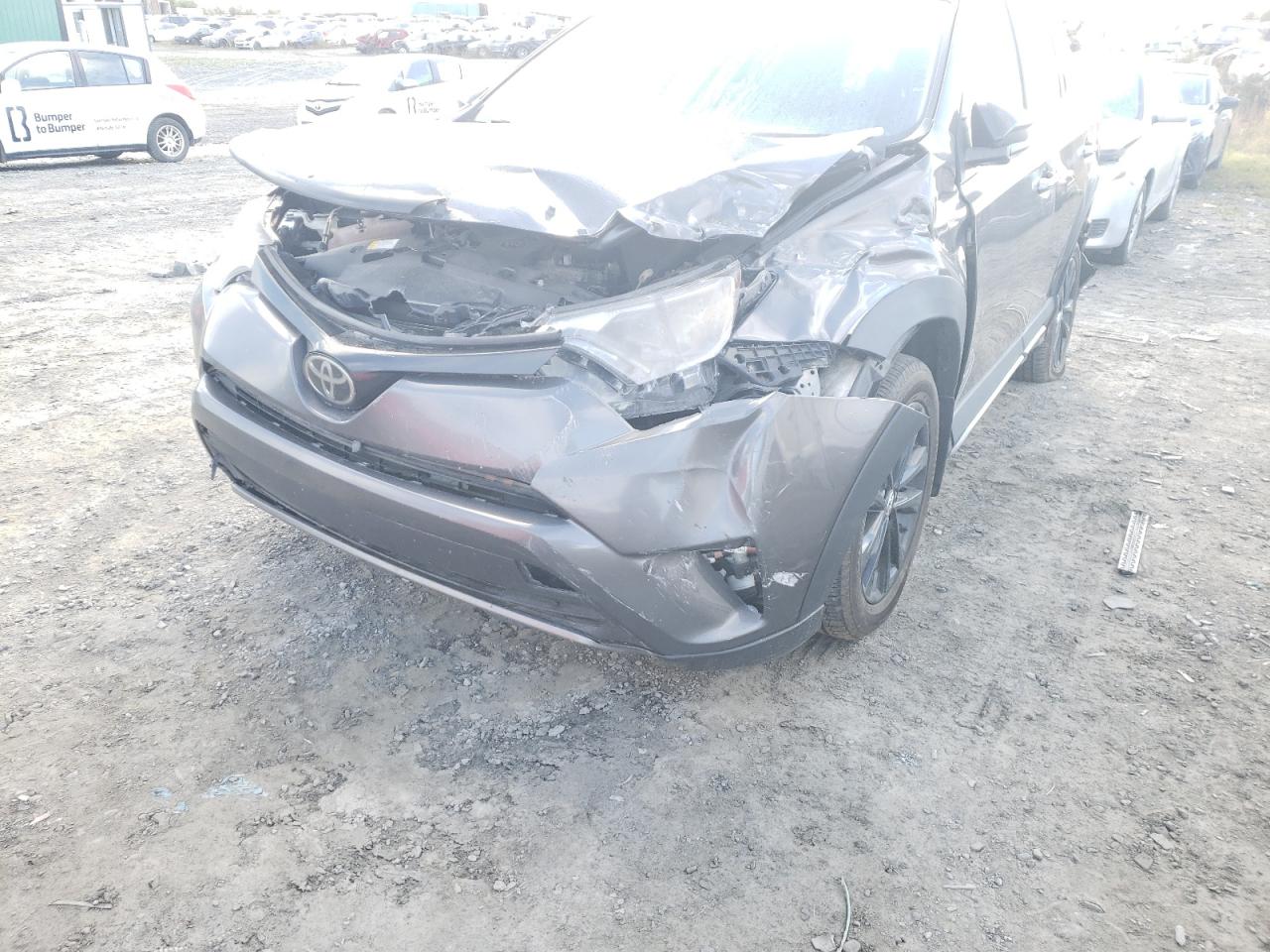 2018 Toyota RAV 4 - Image 13