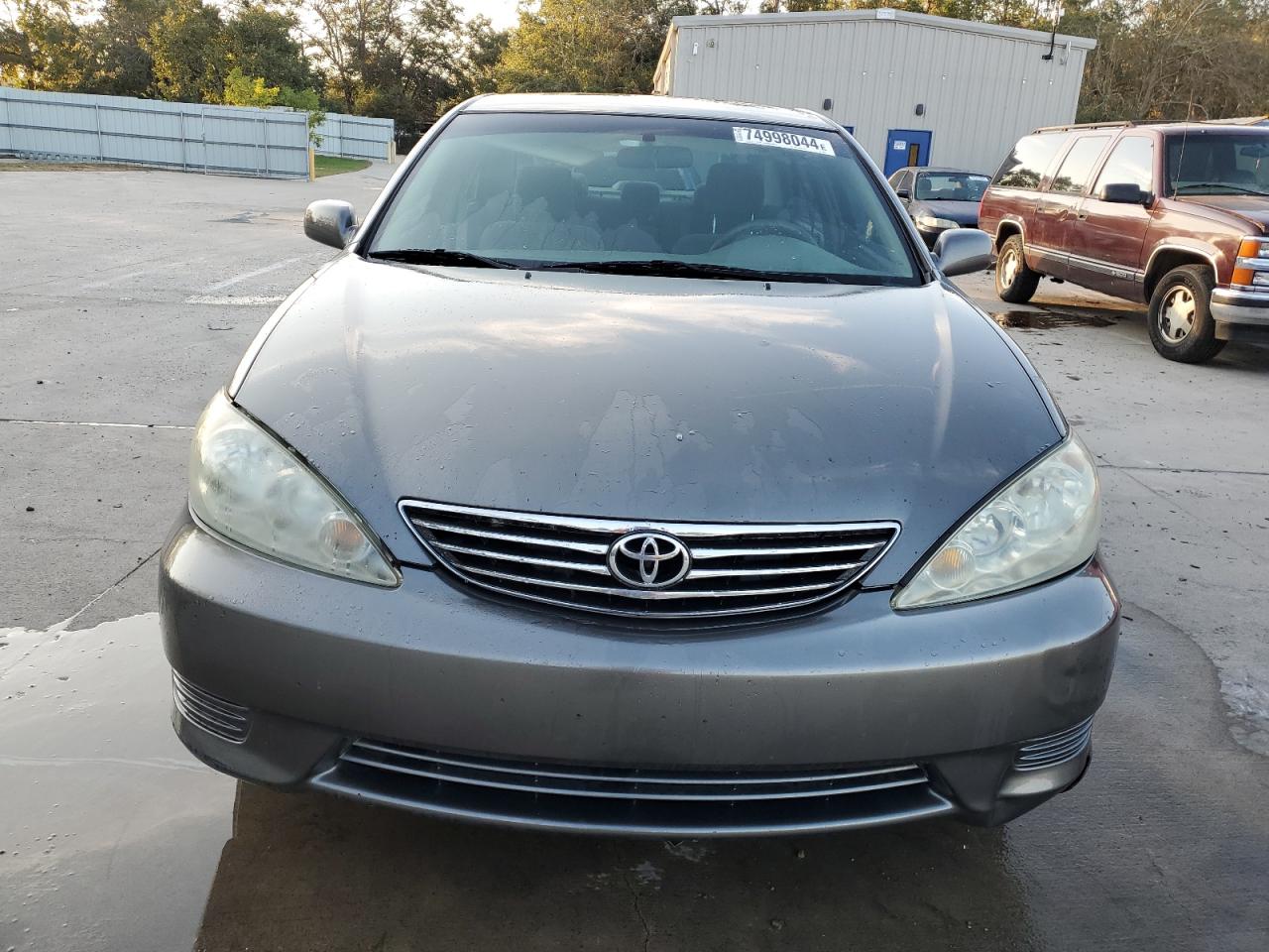 2005 Toyota Camry - Image 5