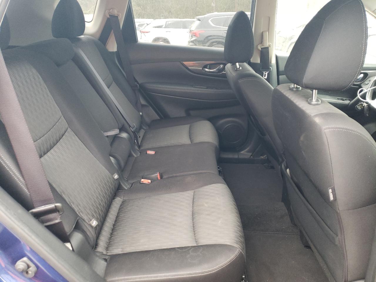2019 Nissan Rogue - Image 11