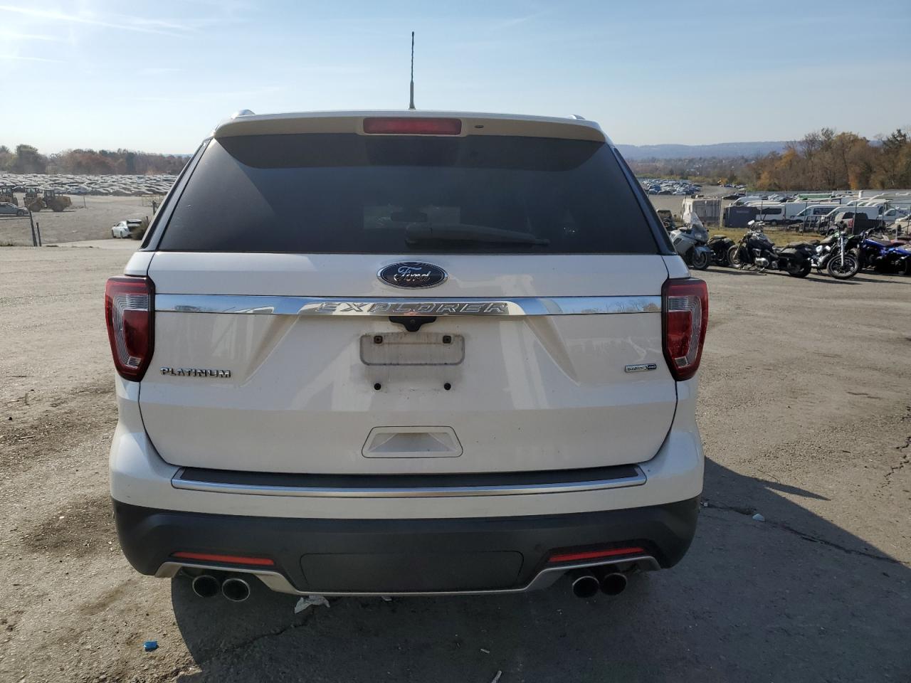 2018 Ford Explorer Platinum VIN: 1FM5K8HT8JGA62747 Lot: 78613984