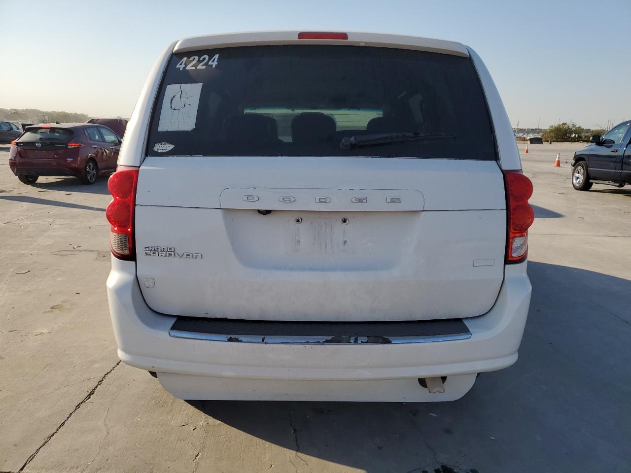 2C4RDGBG2HR768031 2017 Dodge Grand Caravan Se