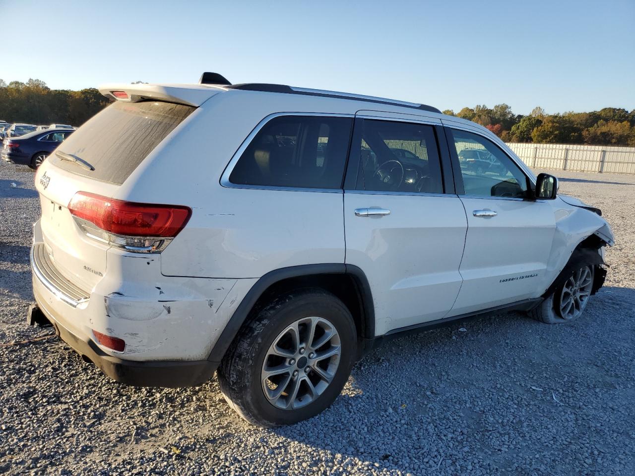 2015 Jeep Grand Cherokee - Image 3