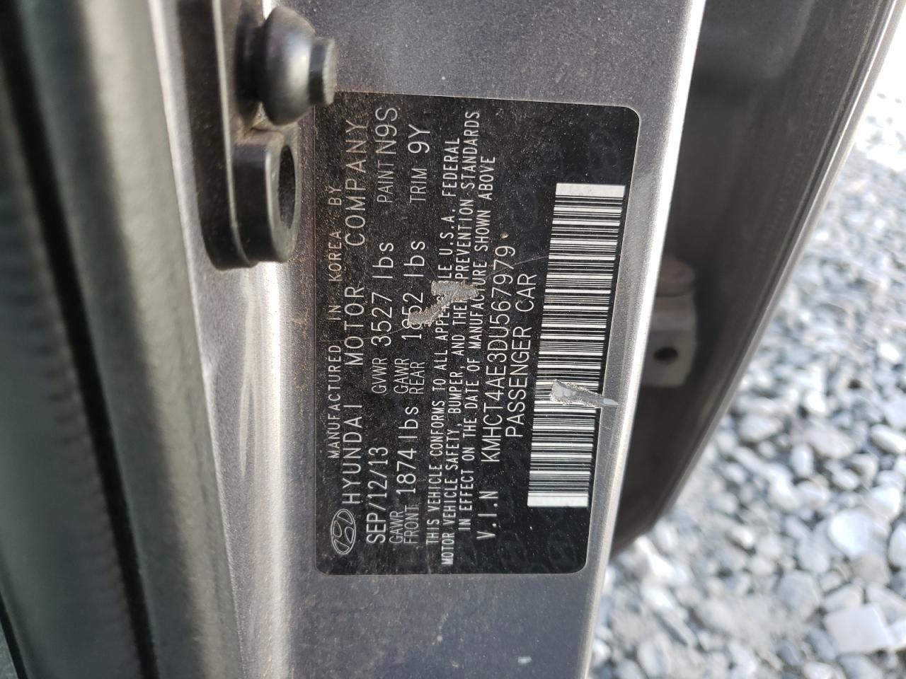 2013 Hyundai Accent - Image 13