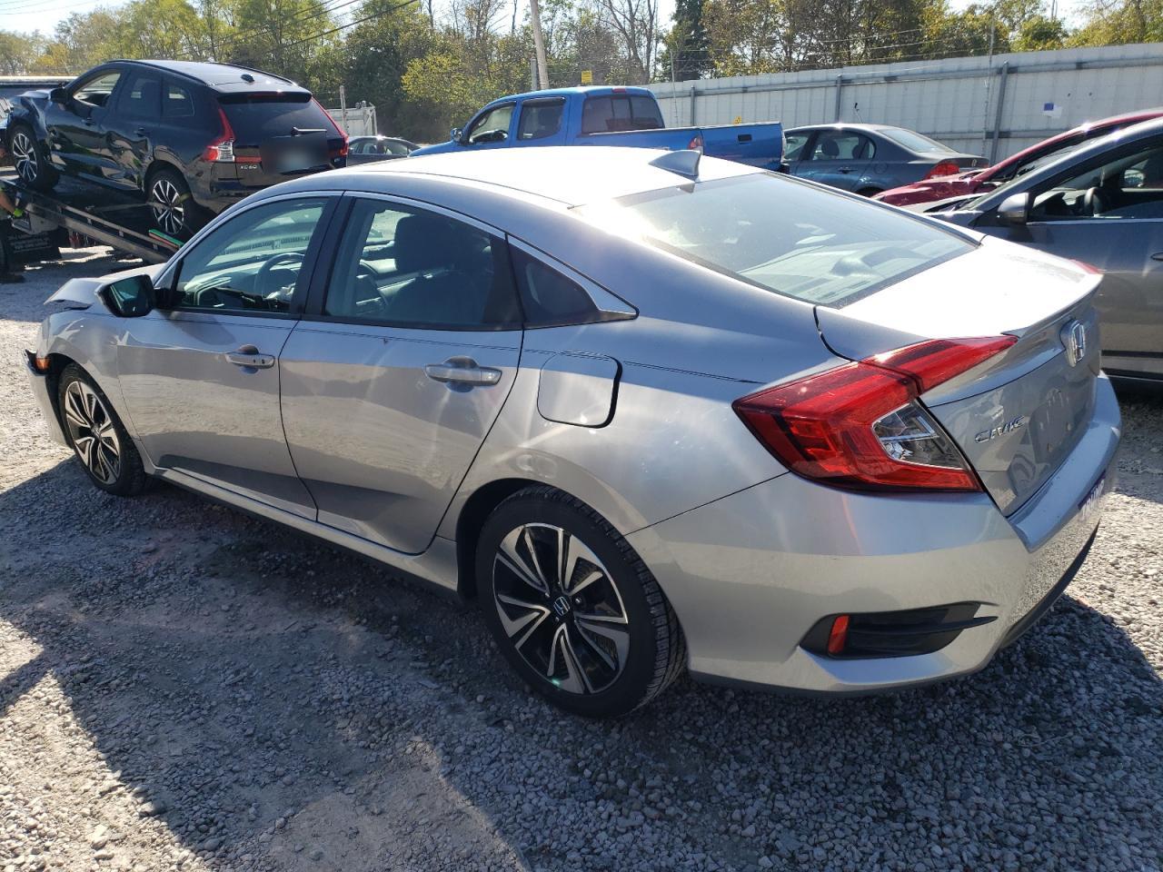 VIN 19XFC1F7XGE029454 2016 HONDA CIVIC no.2