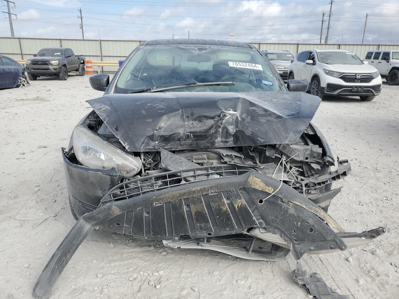 VIN 1FADP3K27JL330723 2018 FORD FOCUS no.5