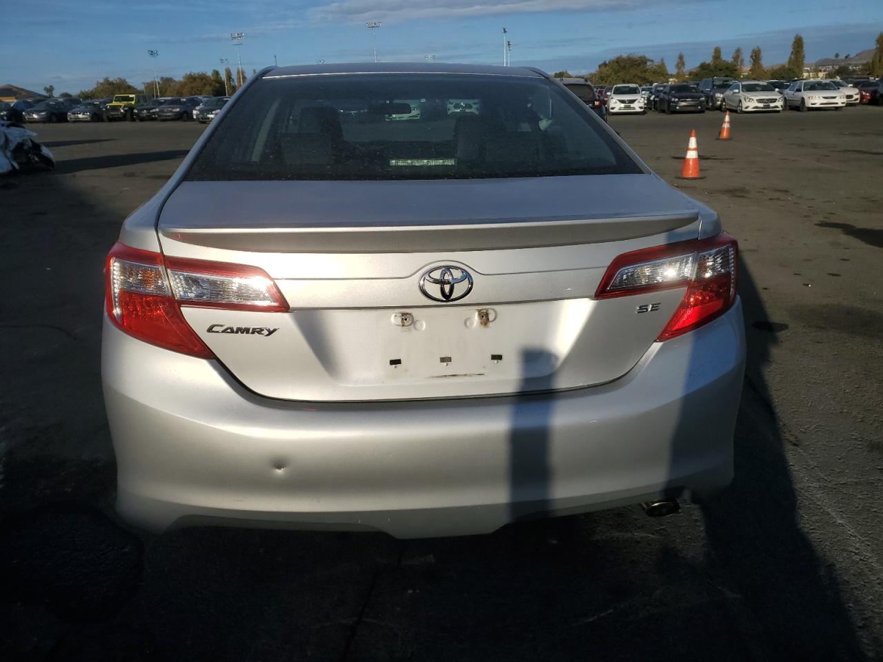 VIN 4T1BF1FK4EU770378 2014 TOYOTA CAMRY no.6