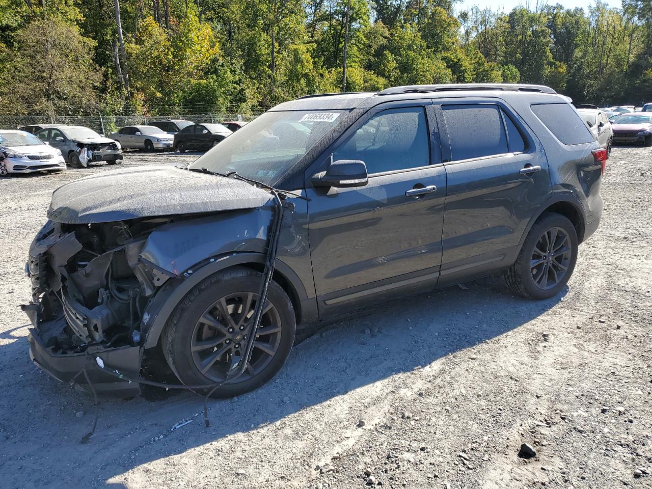 1FM5K8D87HGC16585 2017 Ford Explorer Xlt