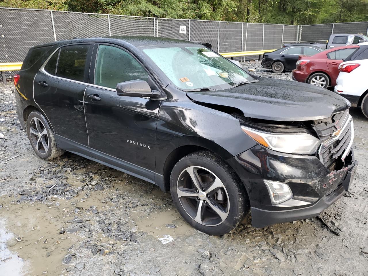 2GNAXJEV1J6268596 2018 Chevrolet Equinox Lt