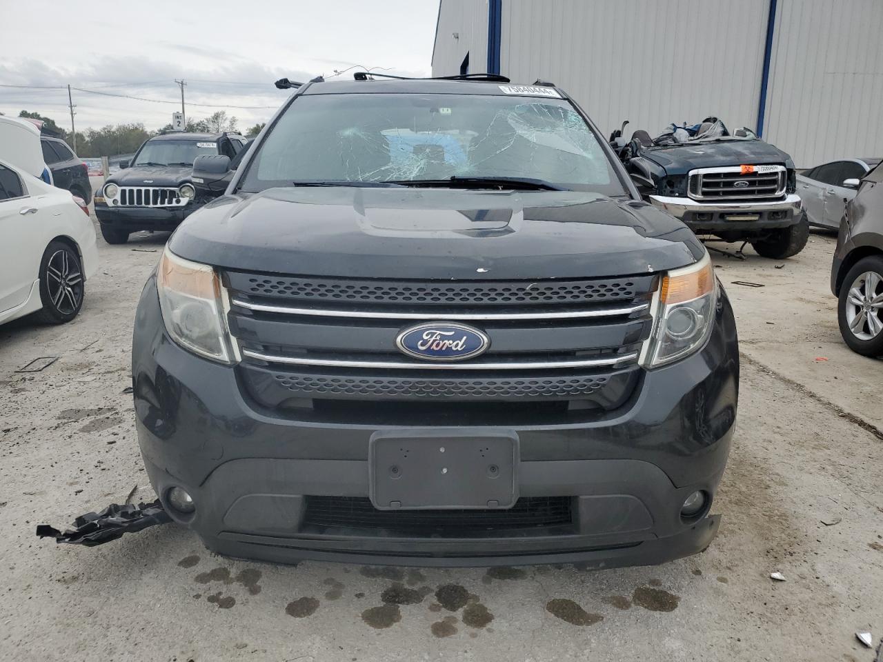 2012 Ford Explorer - Image 5