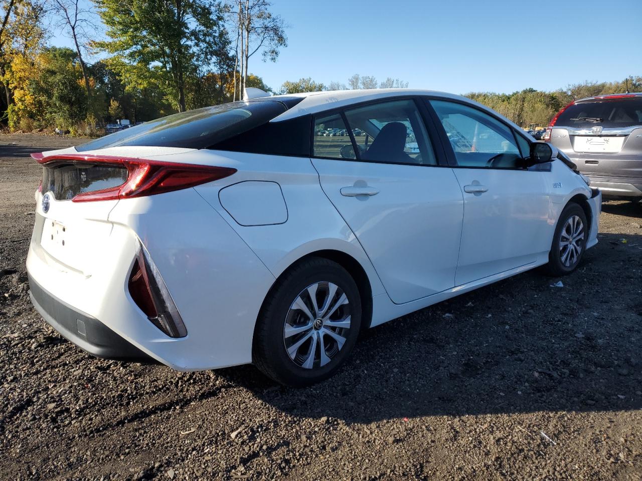 JTDKARFP2L3138656 2020 Toyota Prius Prime Le