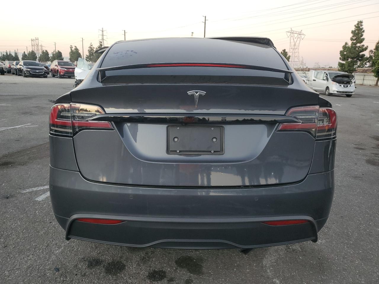 2023 Tesla Model X VIN: 7SAXCBE55PF381834 Lot: 77000564