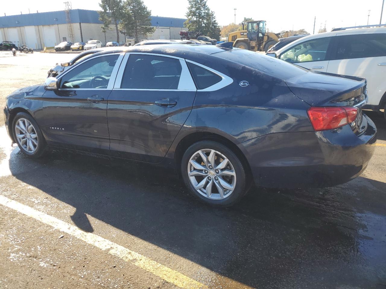 2016 Chevrolet Impala - Image 2
