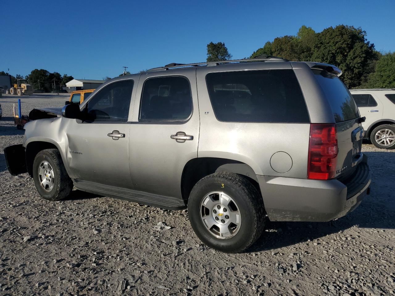 2009 Chevrolet Tahoe - Image 2