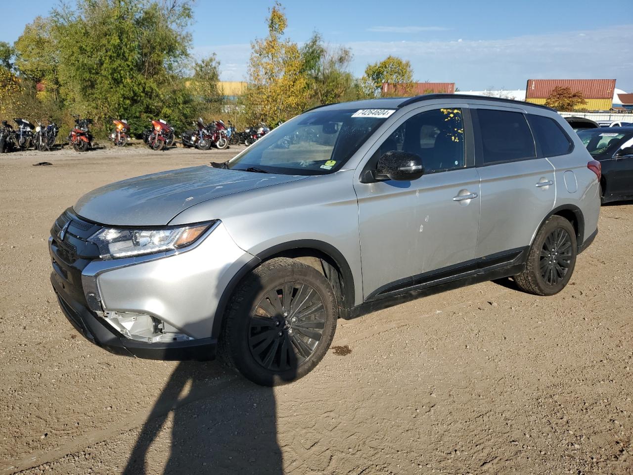 2020 Mitsubishi Outlander - Image 1