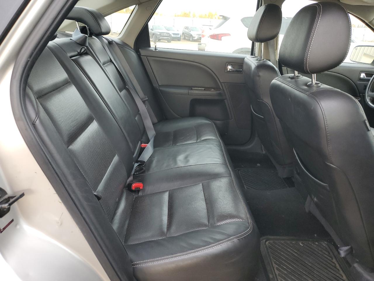 2008 Ford Taurus Limited VIN: 1FAHP28W18G110177 Lot: 74903664